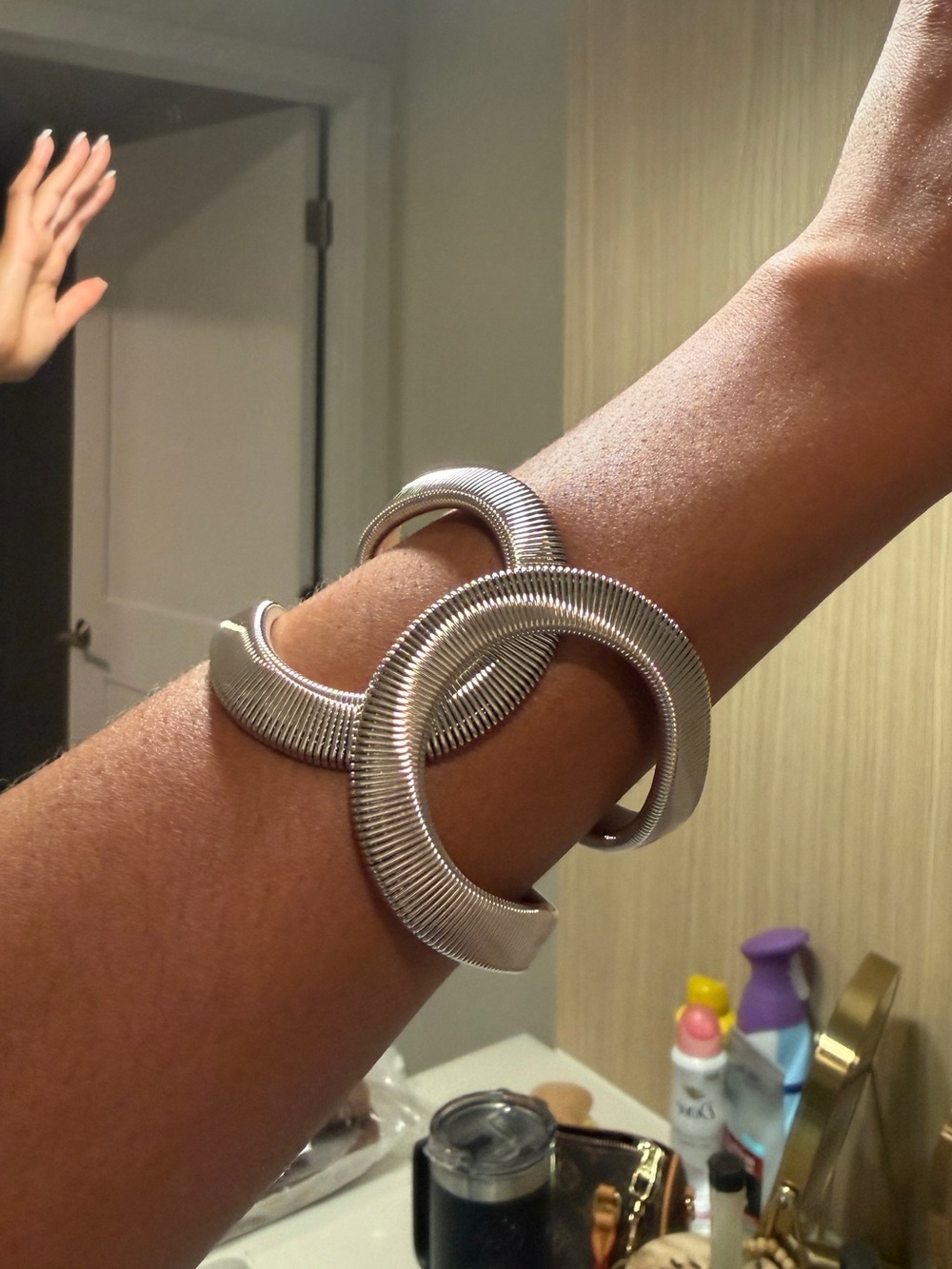 Elegant Silver Loop Bracelet Women Jewelry Link Cuff